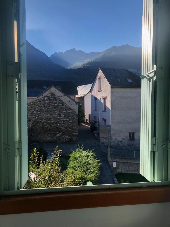 Chambre Suite Entree Independante A Luz Luz-Saint-Sauveur Exterior photo